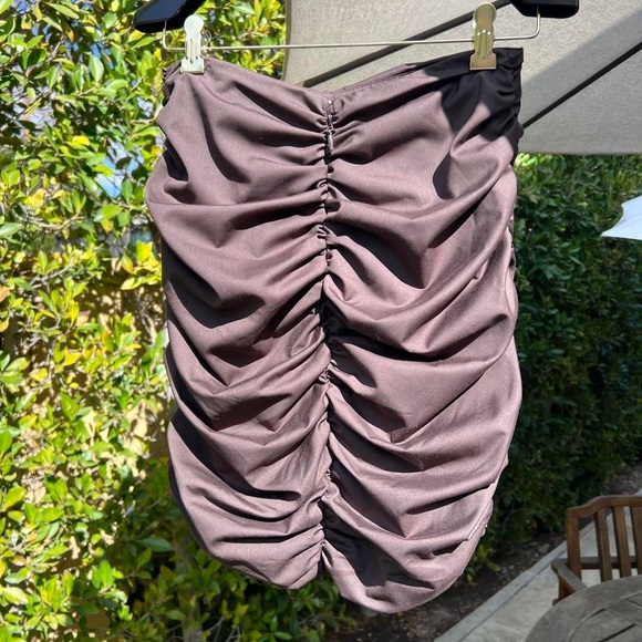 Mistress Rocks Brown Skirt - Picture 3 of 4